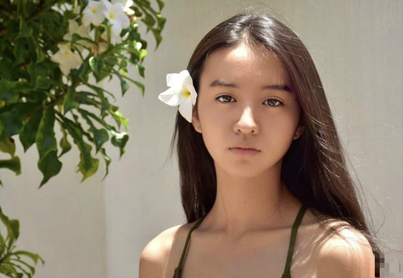 木村拓哉女儿木村光希近照 e64e77141719460aa2493bb987121ff0.jpeg