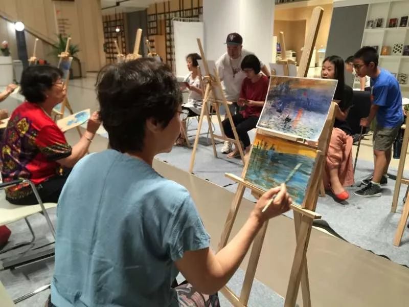 painting stuido 中新友好图书馆推出 油画课堂 专业绘画老师现场