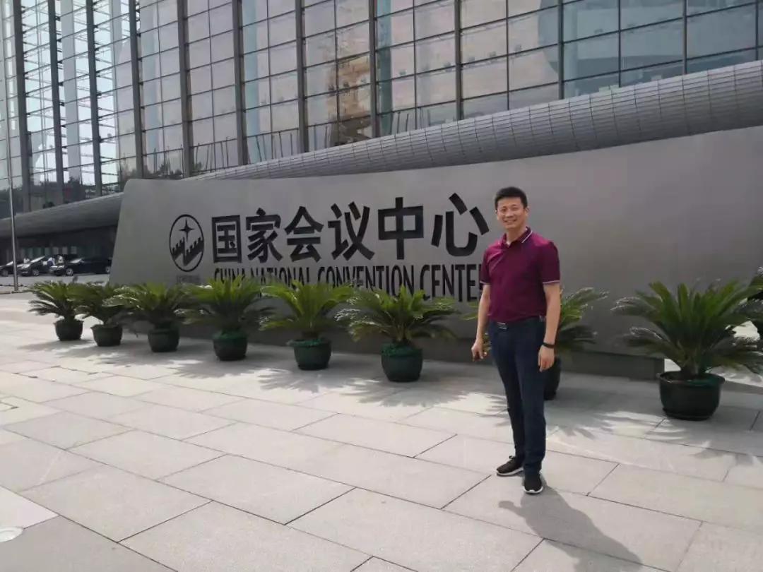 杨海军院长受邀参加2019北京眼科大会