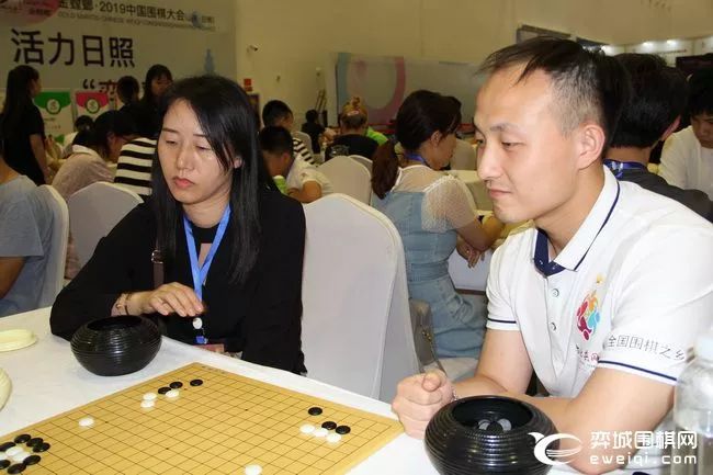 围棋大会首日天王角逐大奖赛围棋之乡厦门上海争冠