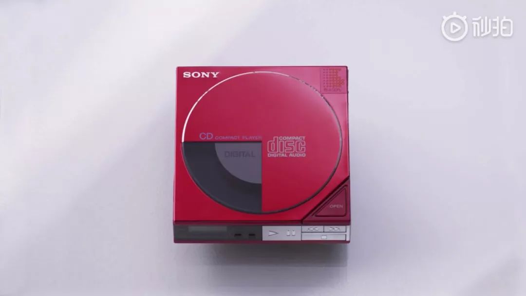 美品！希少！SONY D-50 赤い！ 美品！希少！SONY D-50 赤い！