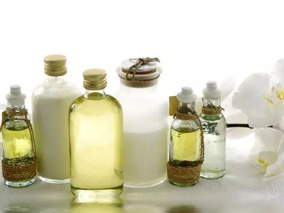 油加水正确方法 380560749e584c5ab3830cf37dbf1402.jpeg