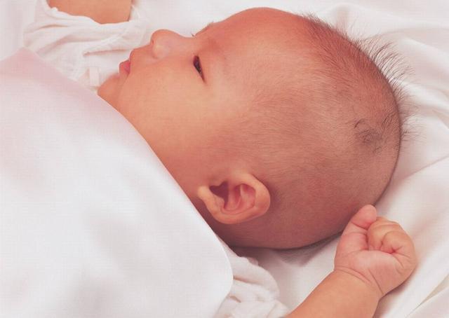 宝宝几个月开始出现积食 472d3c128dcc4036bb4776abe7098e91.jpeg