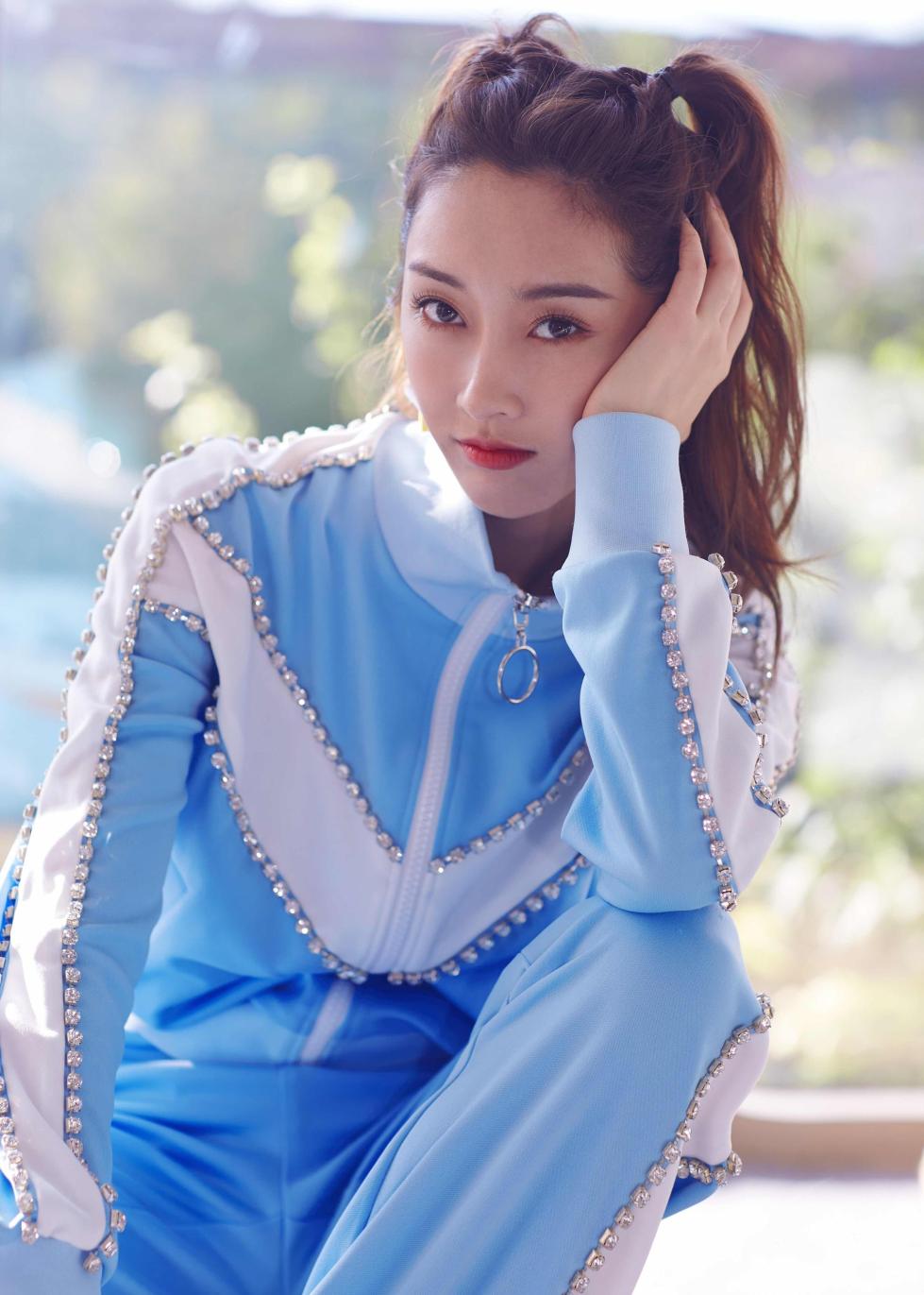 歌曲贺兰山上飘过来曲谱(2)