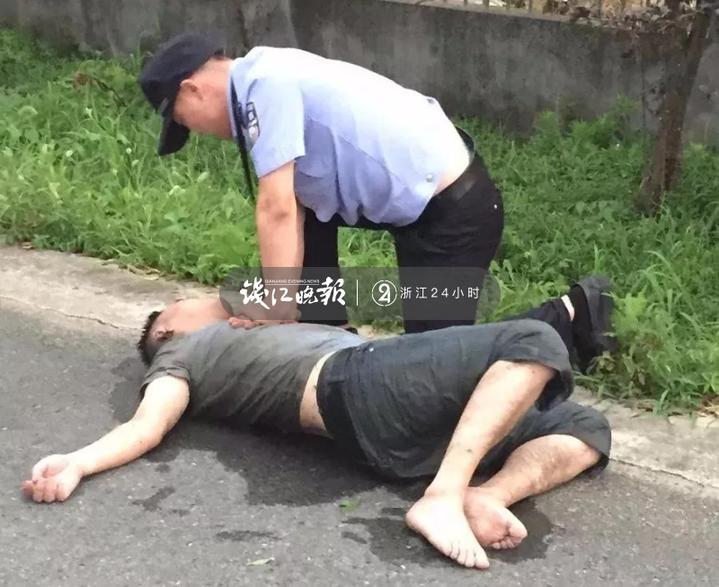 又是醉酒惹的祸!男子酒后掉进水沟,被发现时已无呼吸