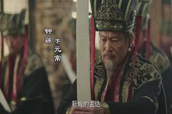 曹丕为什么一当魏王立刻就篡汉称帝？