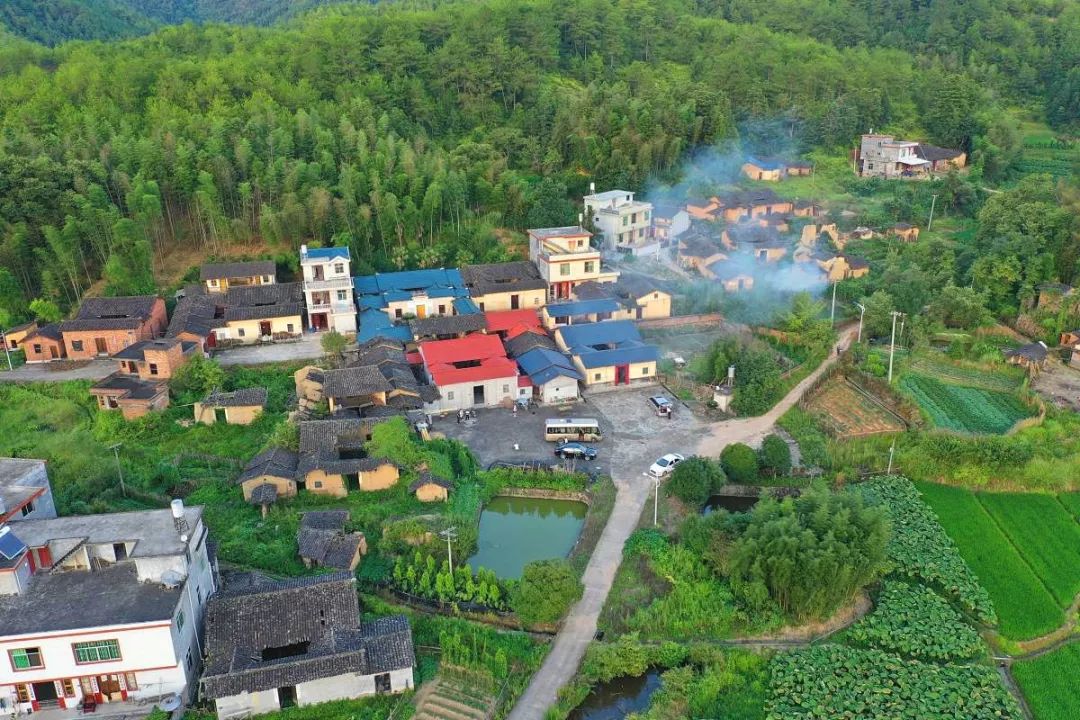 濯田镇人口_濯田镇街上村