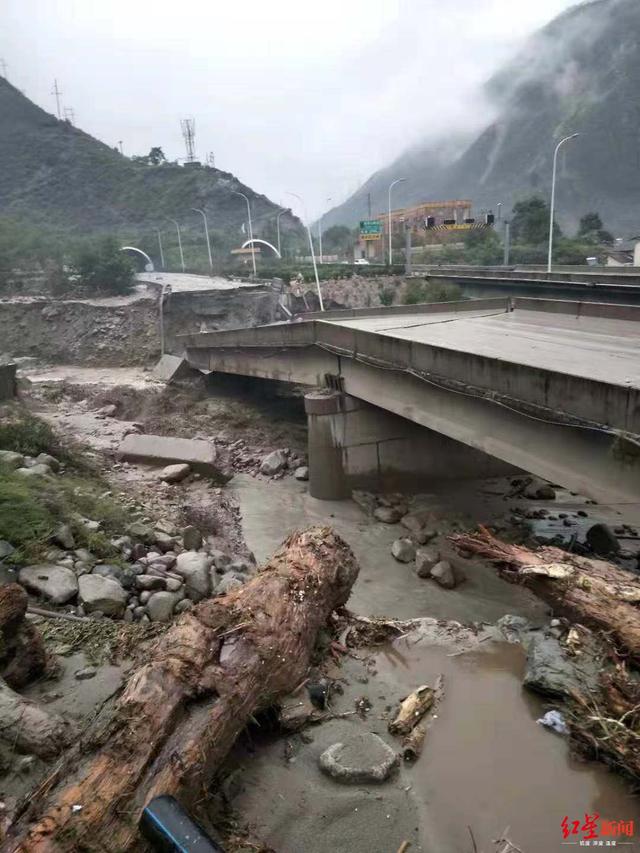 汶川迁移人口_汶川地震(2)