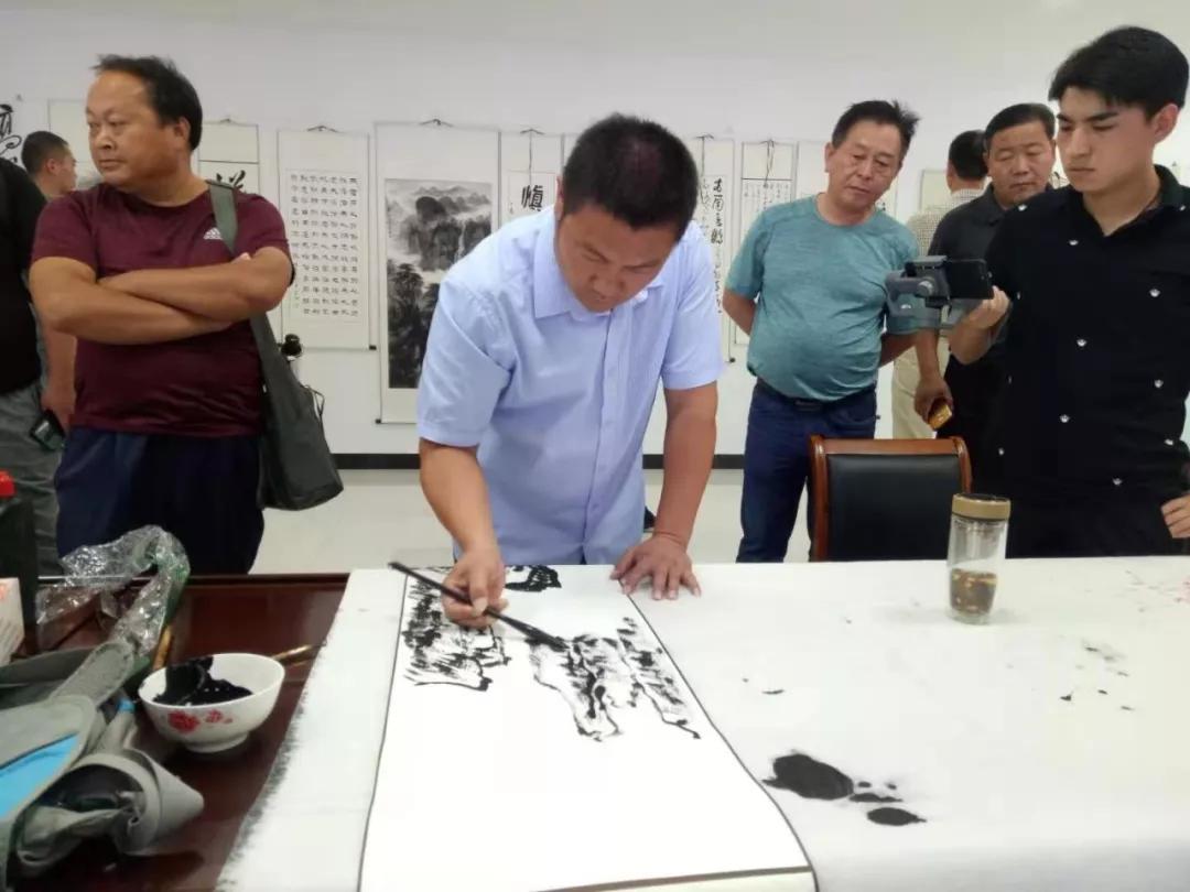 壮丽70年书写新时代2019铜山区书画创作网络公益展成功举办