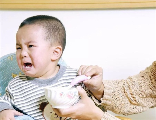                     这样给宝宝补钙铁锌？小心“营养”变“毒药”！