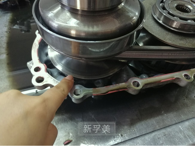 自动挡变速箱维修大概多少钱 21f20f384f564055aee93c4d966c2cb1.jpeg
