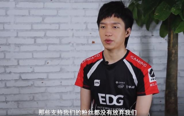 英雄联盟八周年,edg厂长发声,会继续坚持下去不辜负粉丝期望