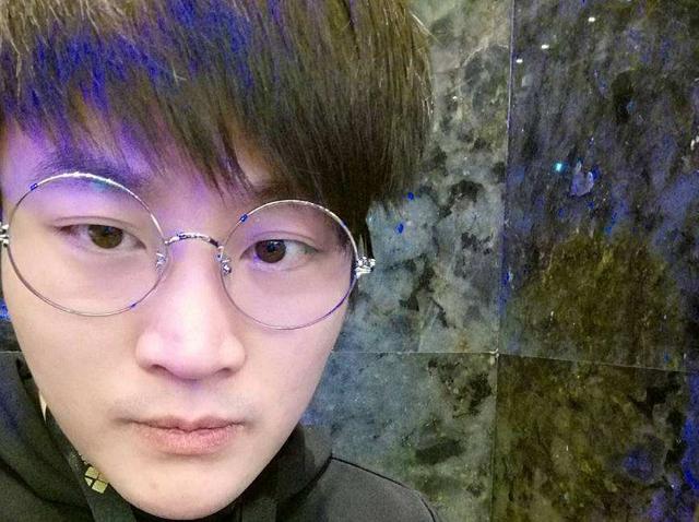虎牙直播_NBA直播_足球篮球英超欧洲杯高清体育赛事英雄联盟炸姐撩妹惊动超管开车太快？间惨遭封禁