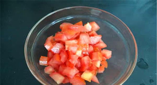 番茄酸甜果做法 42f8497f27d9452987a5e18ede9fcf4a.jpeg