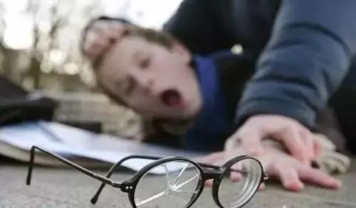 什么是青少年抑郁症 58d705a216a7429a8bd51eca774347e4.jpeg