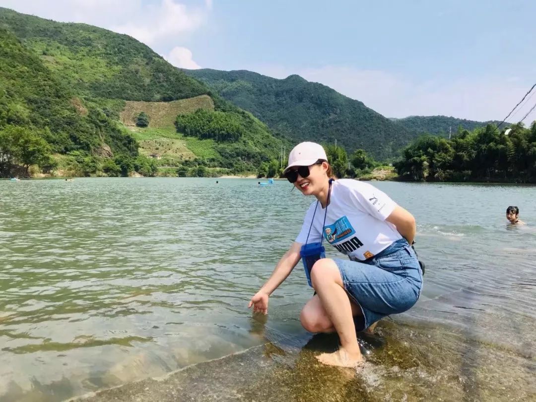 24| (特价90元)「夏日戏水」打卡富阳网红水坝清澈溪流游泳&探秘古村