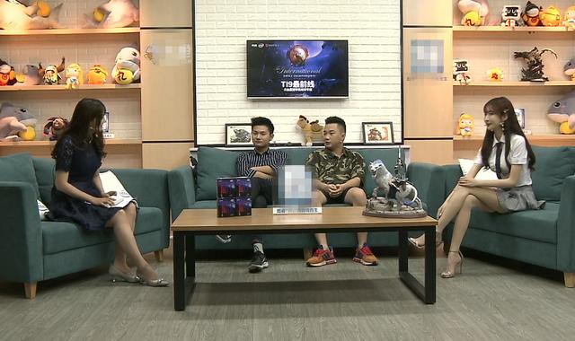 谁还看腐团儿?斗鱼二台新女神短裙登场,导播3