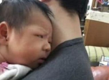                     新手父母比赛如何把孩子拍的更“丑”？网友：感谢父母不扔之恩！