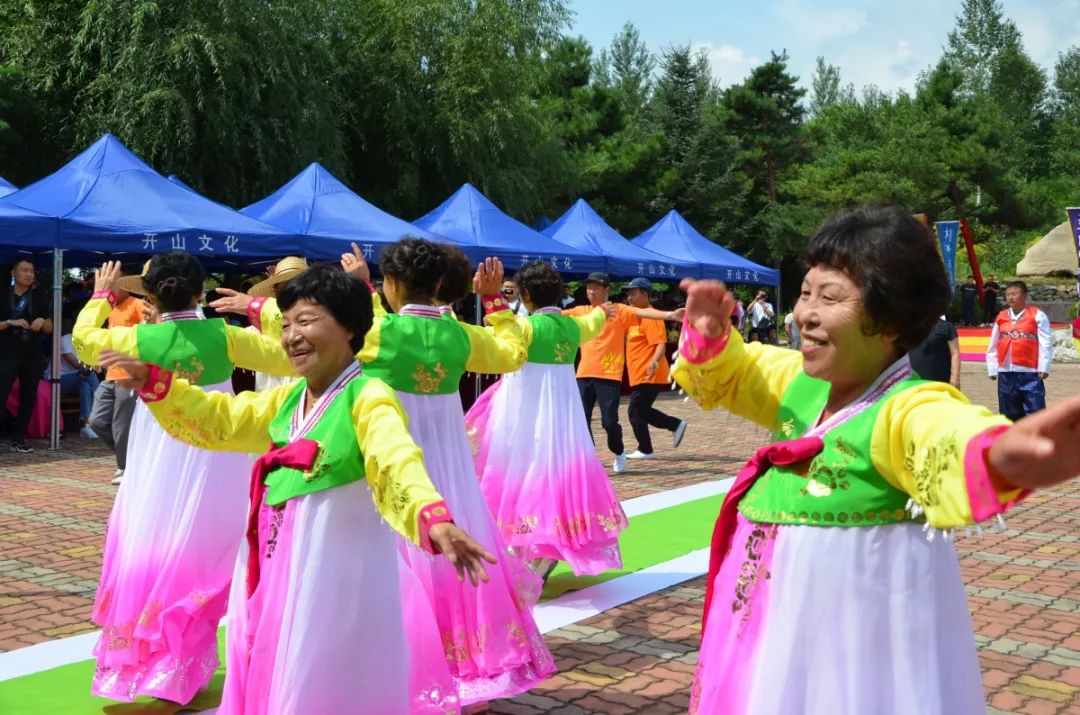 御粮田"祈丰祭"在龙井市开山屯镇光昭村举行