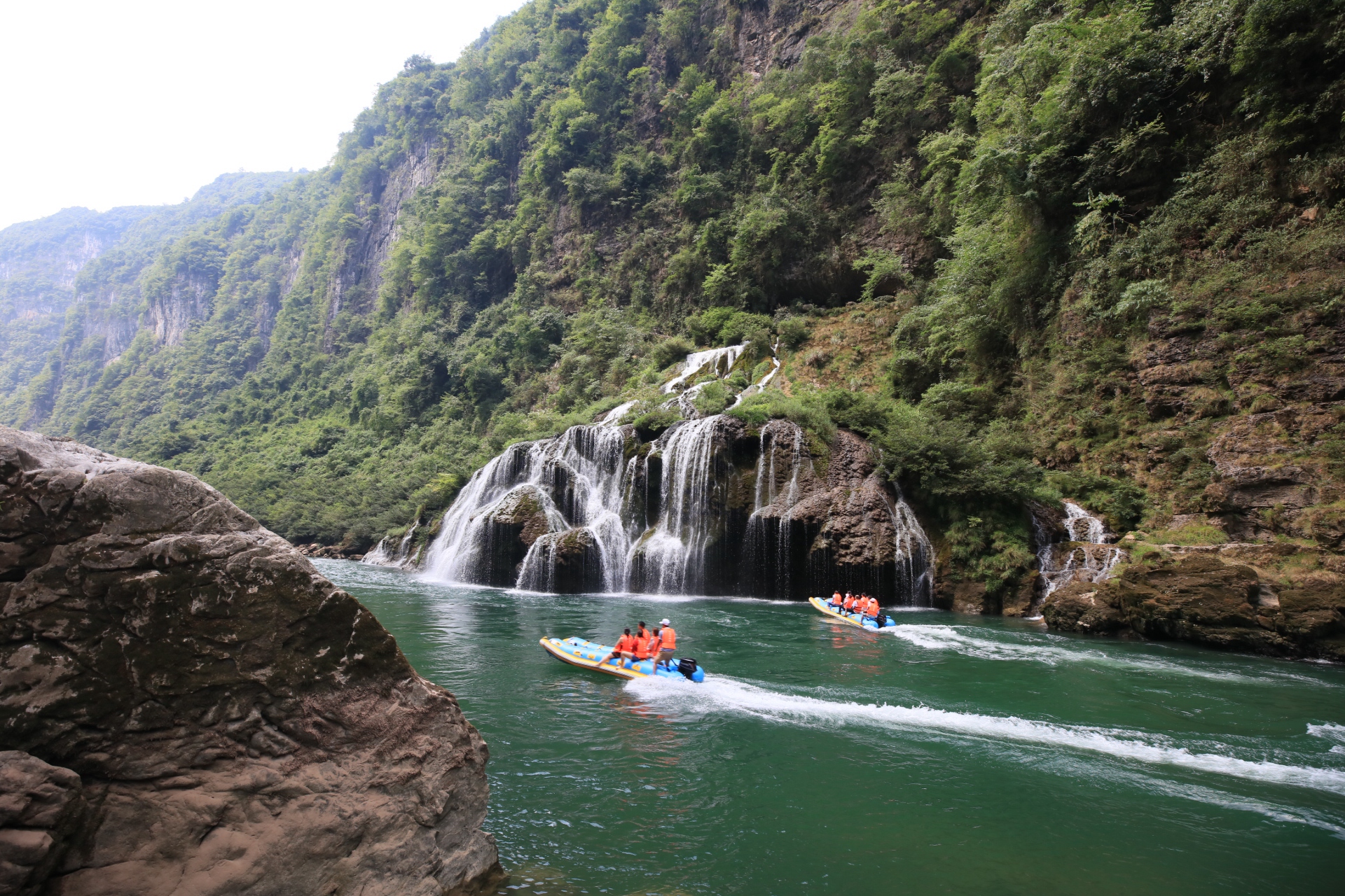 张家界茅岩河风景区:避暑漂流亲水乐