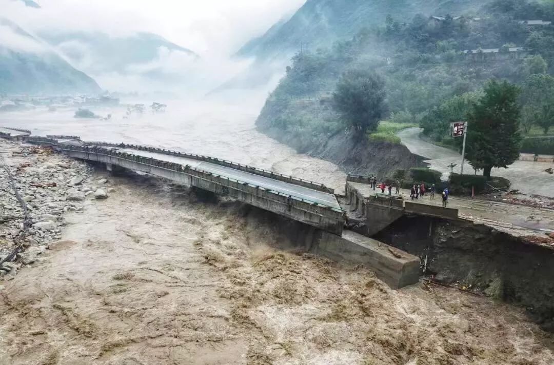 什么什么暴雨成语_成语故事图片(2)