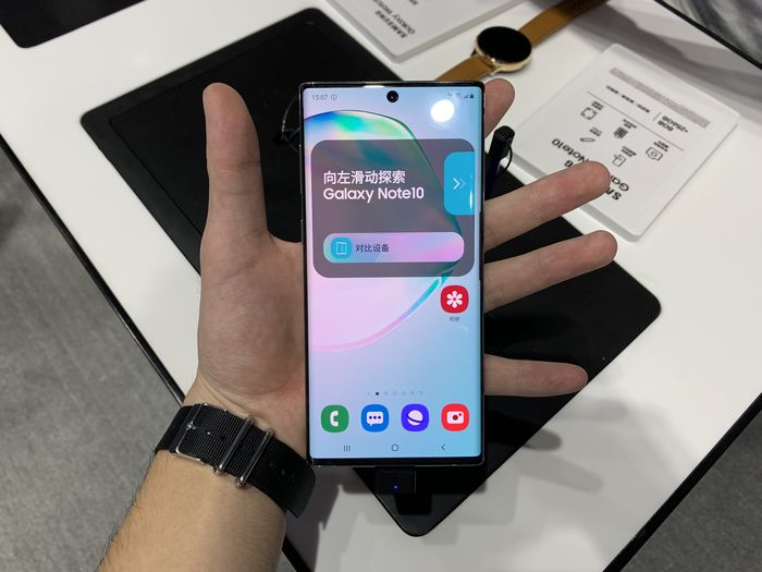 三星note10首发上手,iphone 11惨了?_galaxy