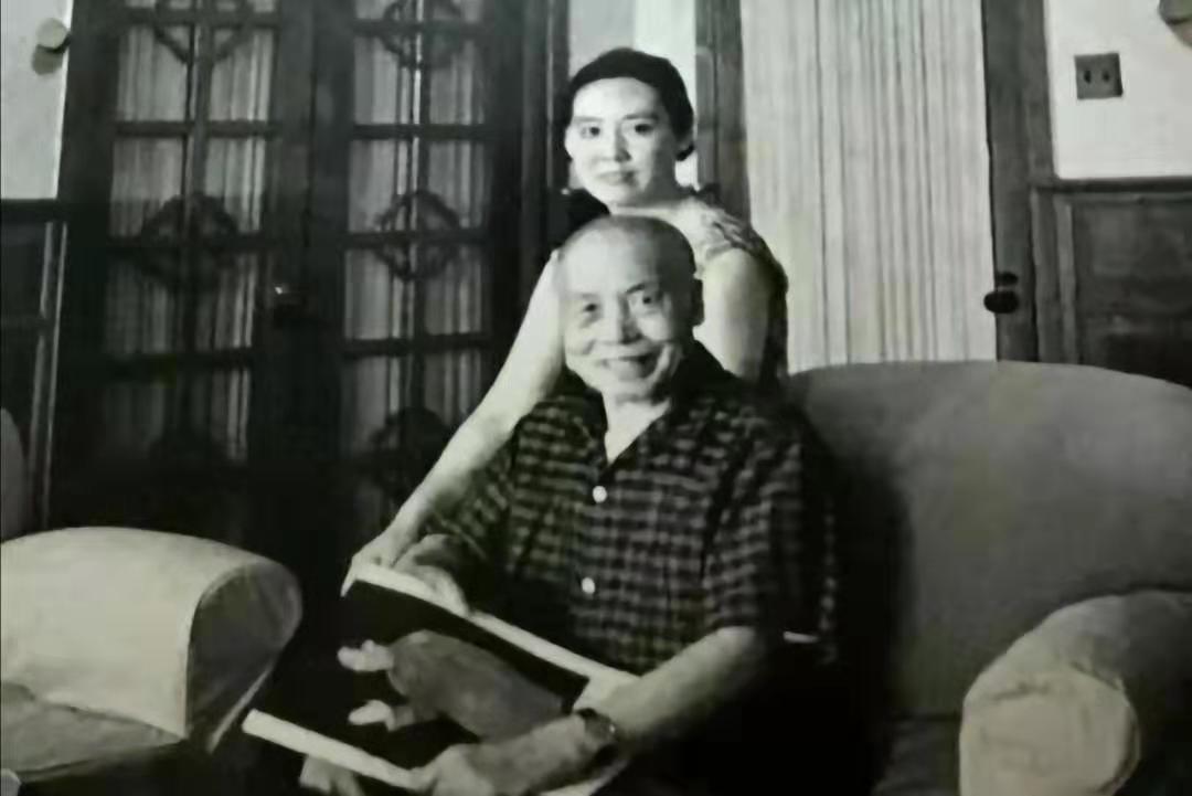 老照片,图一杨振宁发妻光彩照人,图五27岁胡友松下嫁古稀老人