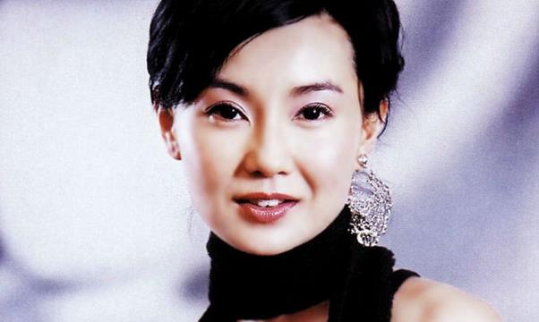 张曼玉2025金像奖 23397e4cf24c42ad9fdd69dc2676dde1.jpeg