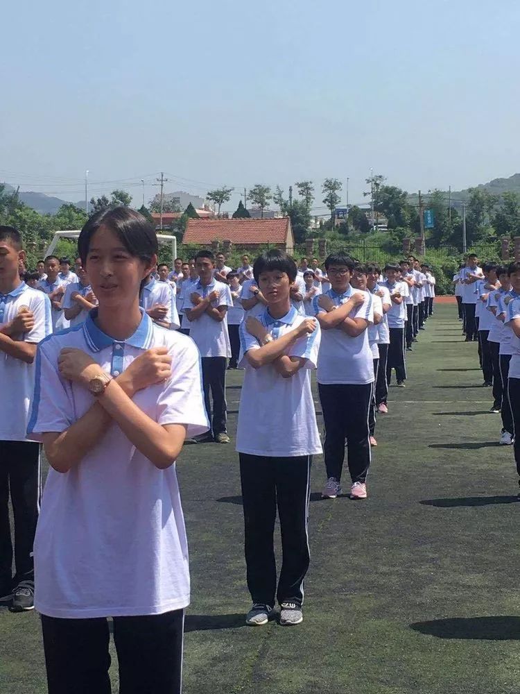 培养吃苦精神,锻造钢铁意志 ——历城一中2019级新生"