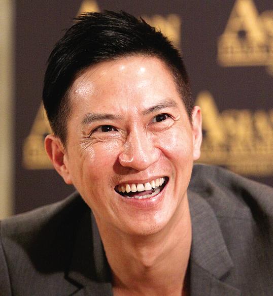 当你还在嘲笑 渣渣辉 的时候,别人早把这个做成生意了