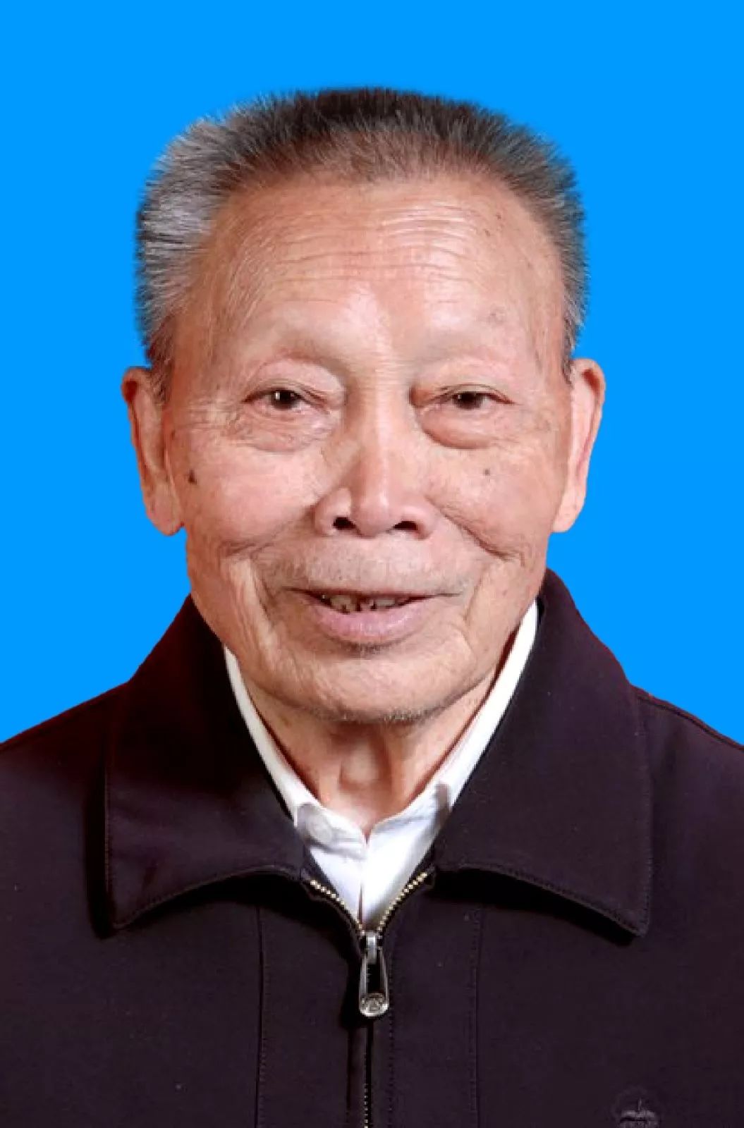 李相臣(1929-2011,男,山东掖县人,中共党员.