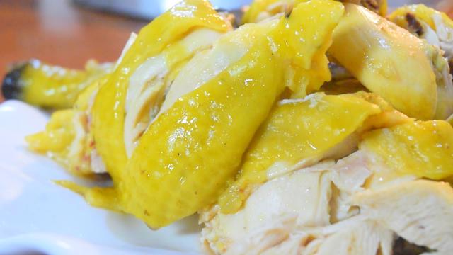 如何做出美味的盐焗鸡 83e67044ac624973ad4da24f3c1fb2cb.jpeg