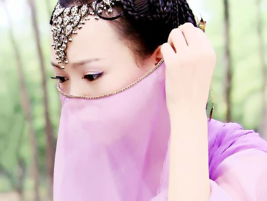 异域风情女孩长相 881937bc8c904058af5c88266f541ce8.jpeg