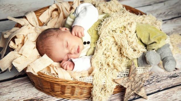                     孩子晚上总蹬被？可能是有4个“苦衷”，很多家长却认为是热的