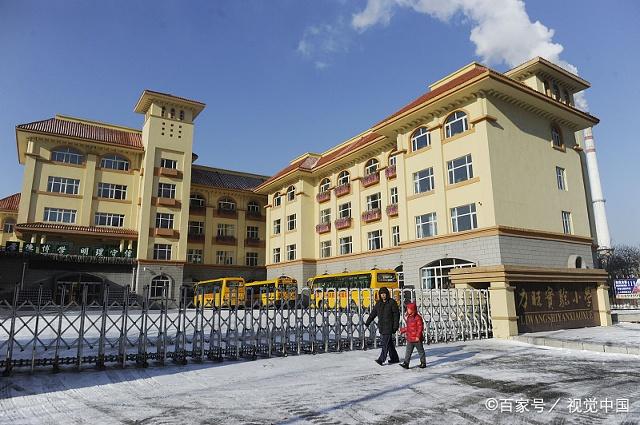 校霸校闹!逼迫9名学生交往 恶劣影响!五部门打击校闹 哪8种行为