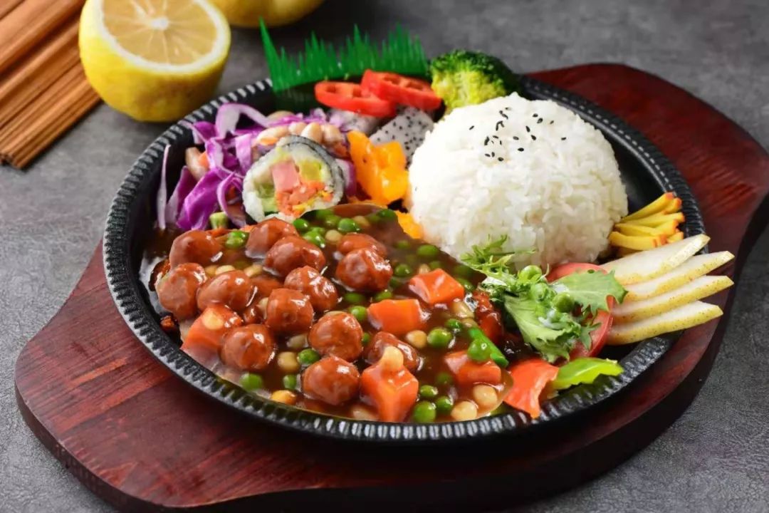 【华联商厦】戳~戳~戳~华联最新美食攻略在这里!