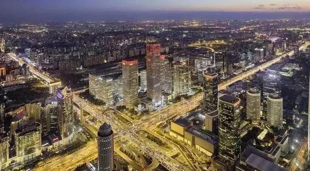 世界上最富有的城市排名，迪拜不上榜，中国有两座城市上榜