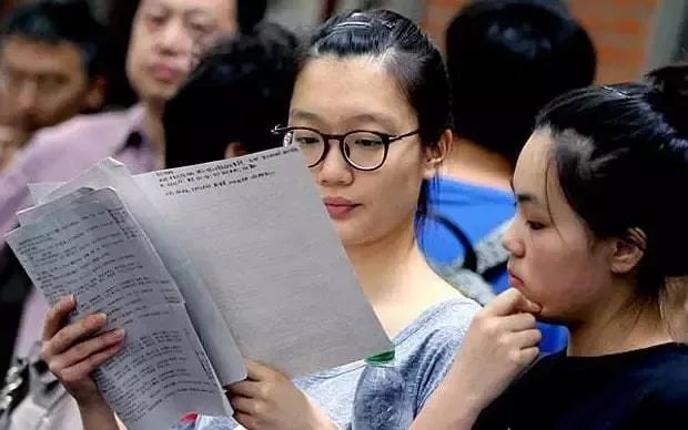 1/5的收入来自中国留学生!澳洲大学被警告:你们是在玩火!