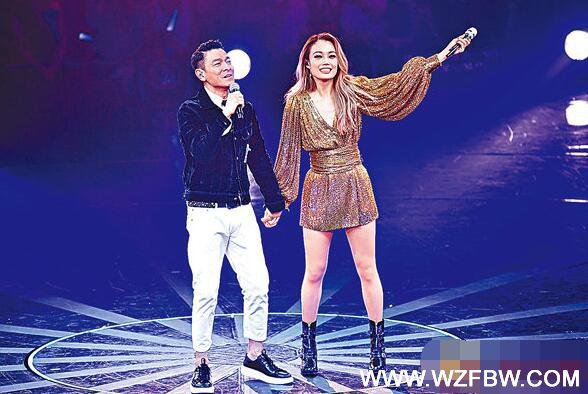 刘德华演唱会完整版2014 e57aba61bee04487ace6b7e3884064f3.jpeg