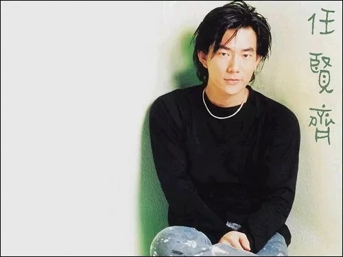 最火的歌手_全网公认最穷的4位歌手,朴树都挤不进前3,第1连饭都请不起