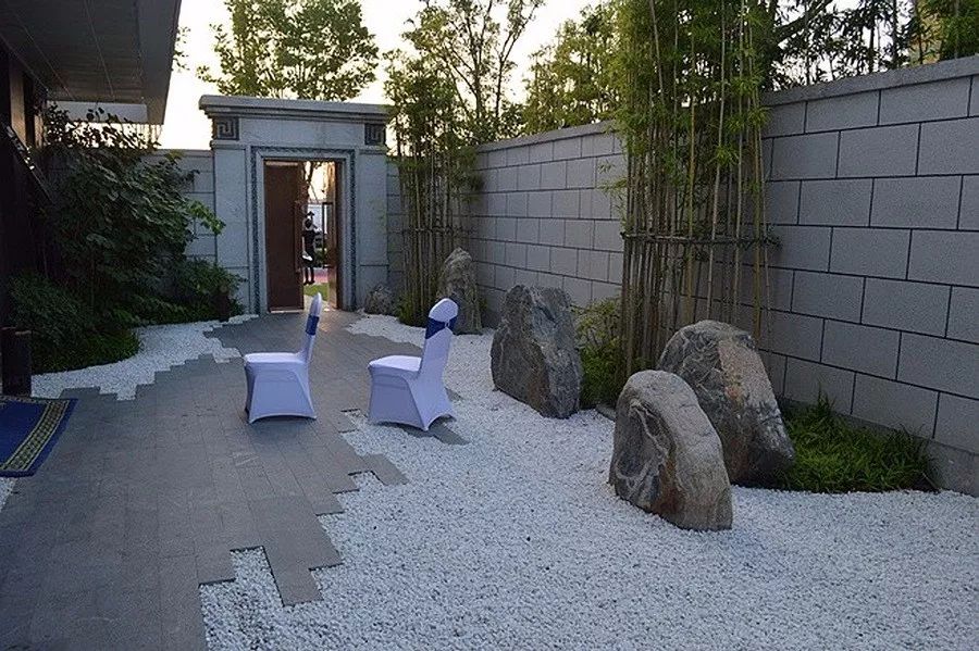 中式禅意小庭院,极简禅意装修,中式青砖小院_大山谷图库