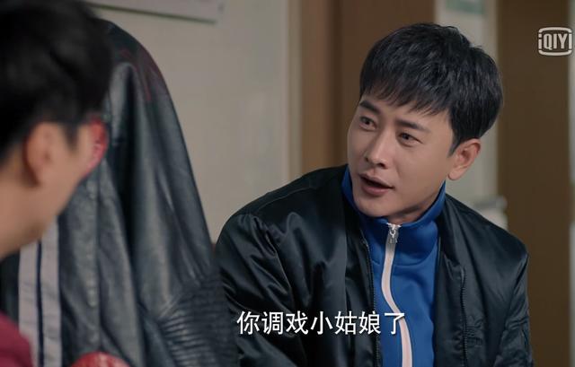 用手机怎么赚钱靠谱的:32岁宋茜演高中生遭吐槽,其实这7位明星也曾强