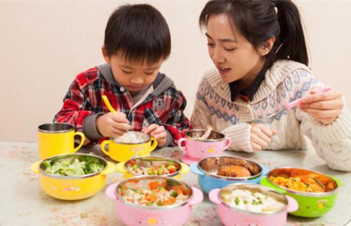                     孩子“高不高”，能长多高，经常看几个部位就能知道了
