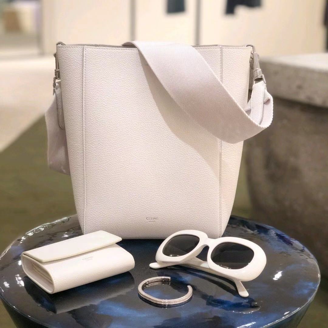 ��������|�����¿� Sangle BucketˮͰ����ô��?�м����ߴ�?