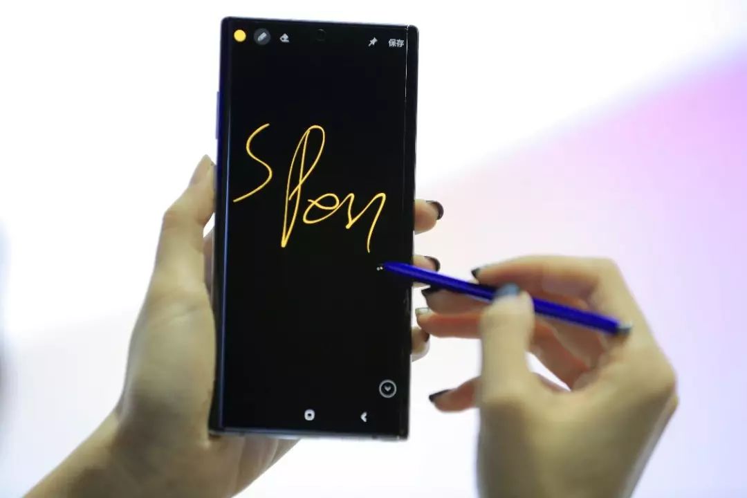 手机如何正确开启5g 1f5319c942e1476e81f644f891ef866e.jpeg