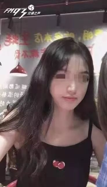 浙江21岁漂亮女孩离家后失踪, 警方通报:在护城河里找到尸体!