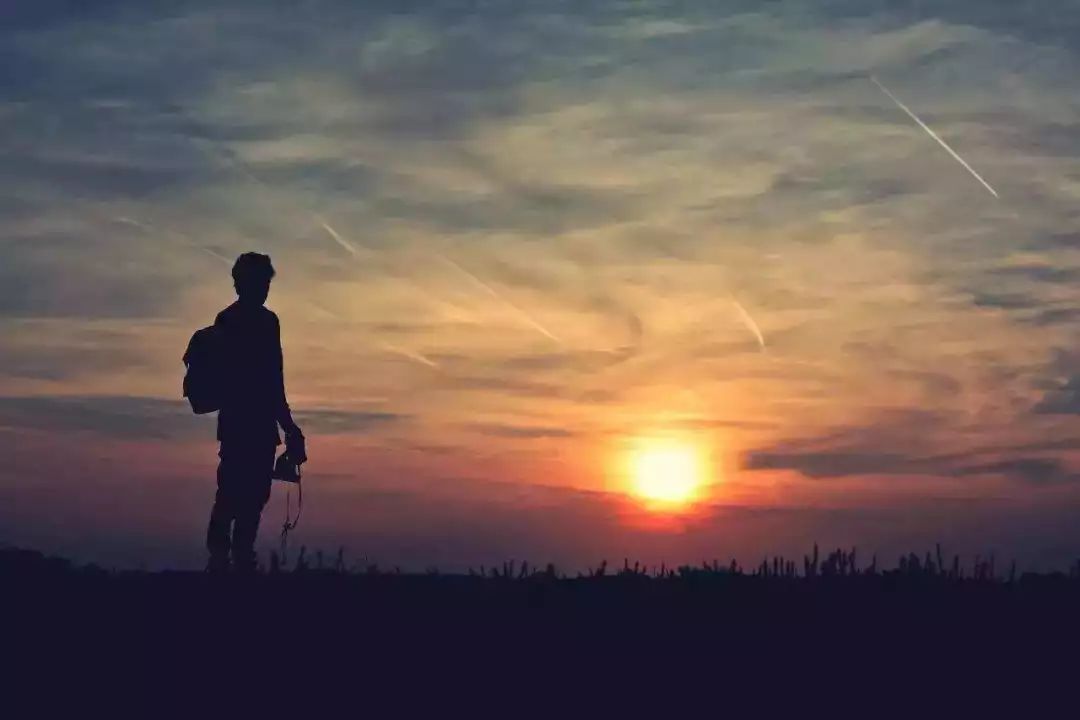 人这一生匆匆过 4a050cca30884a2a93427a65076c62b5.jpeg