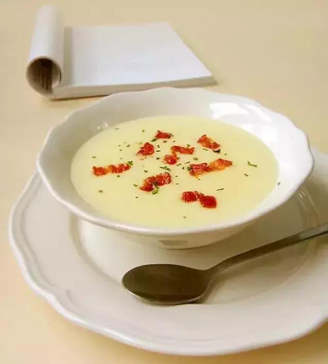 煮米饭的时候放点橄榄油 4b54f0ca89334354a058df275ef43a41.jpeg