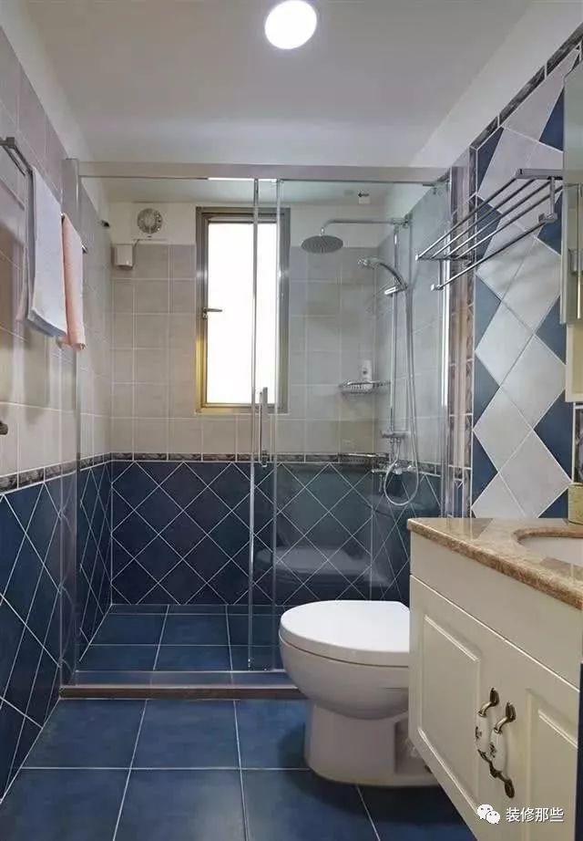4d203db9f3b64aff8df09517c0838ce1.jpeg