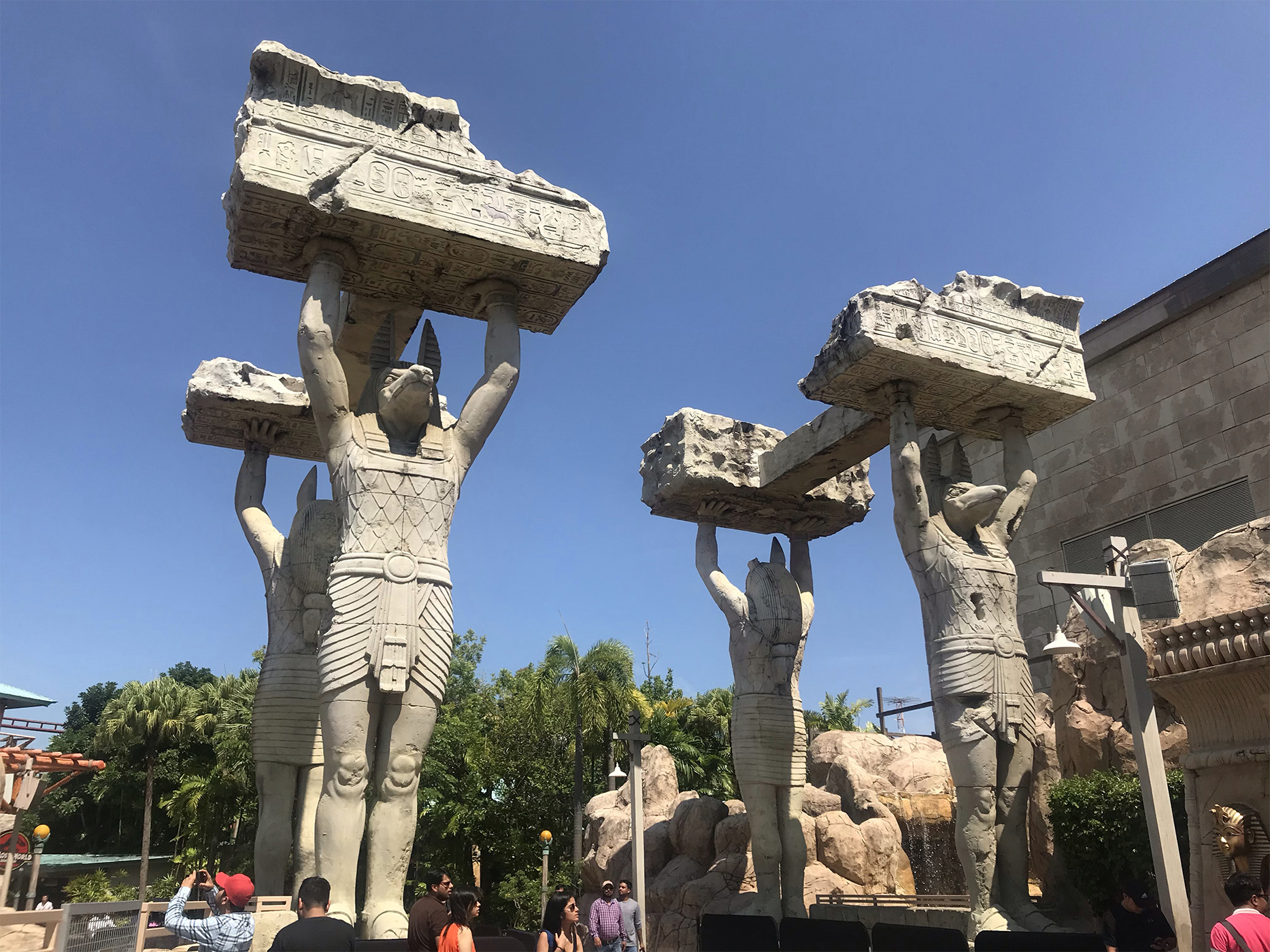 来到新加坡环球影城,大人小孩都会童真展现!